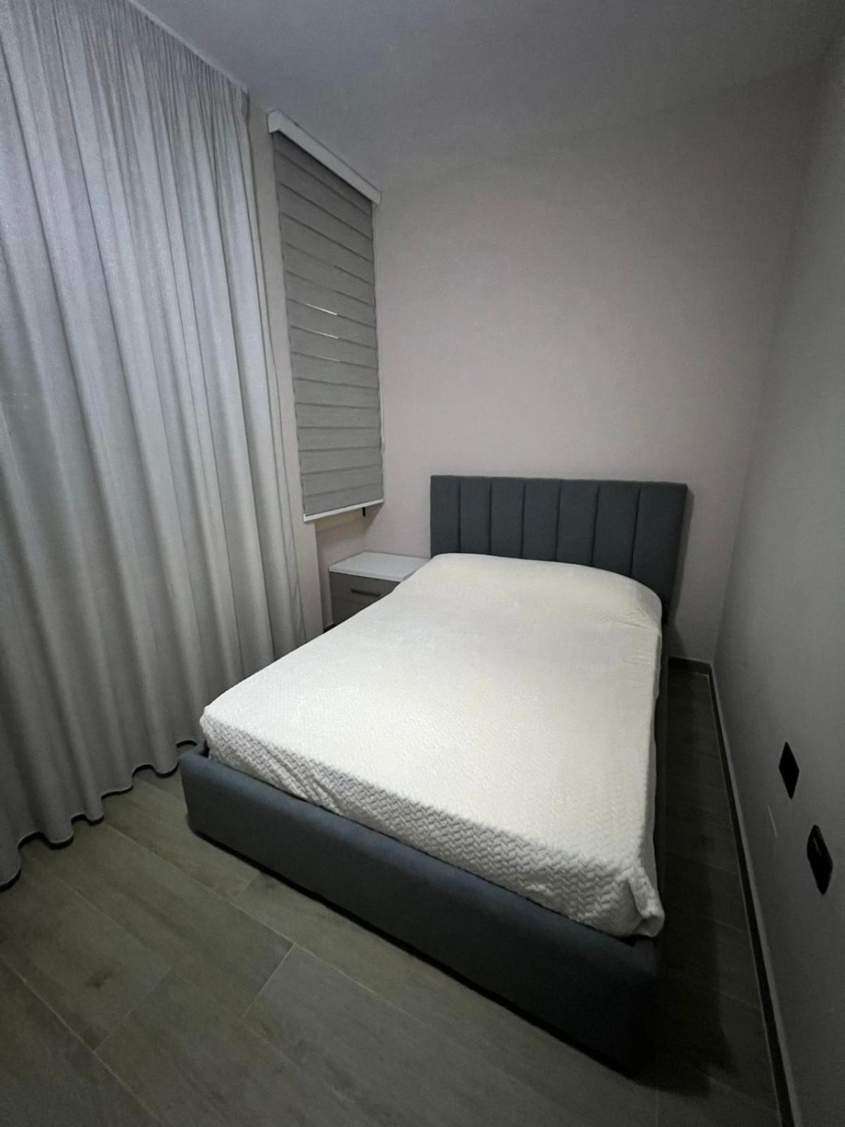 Large Apartment Vlorë 外观 照片